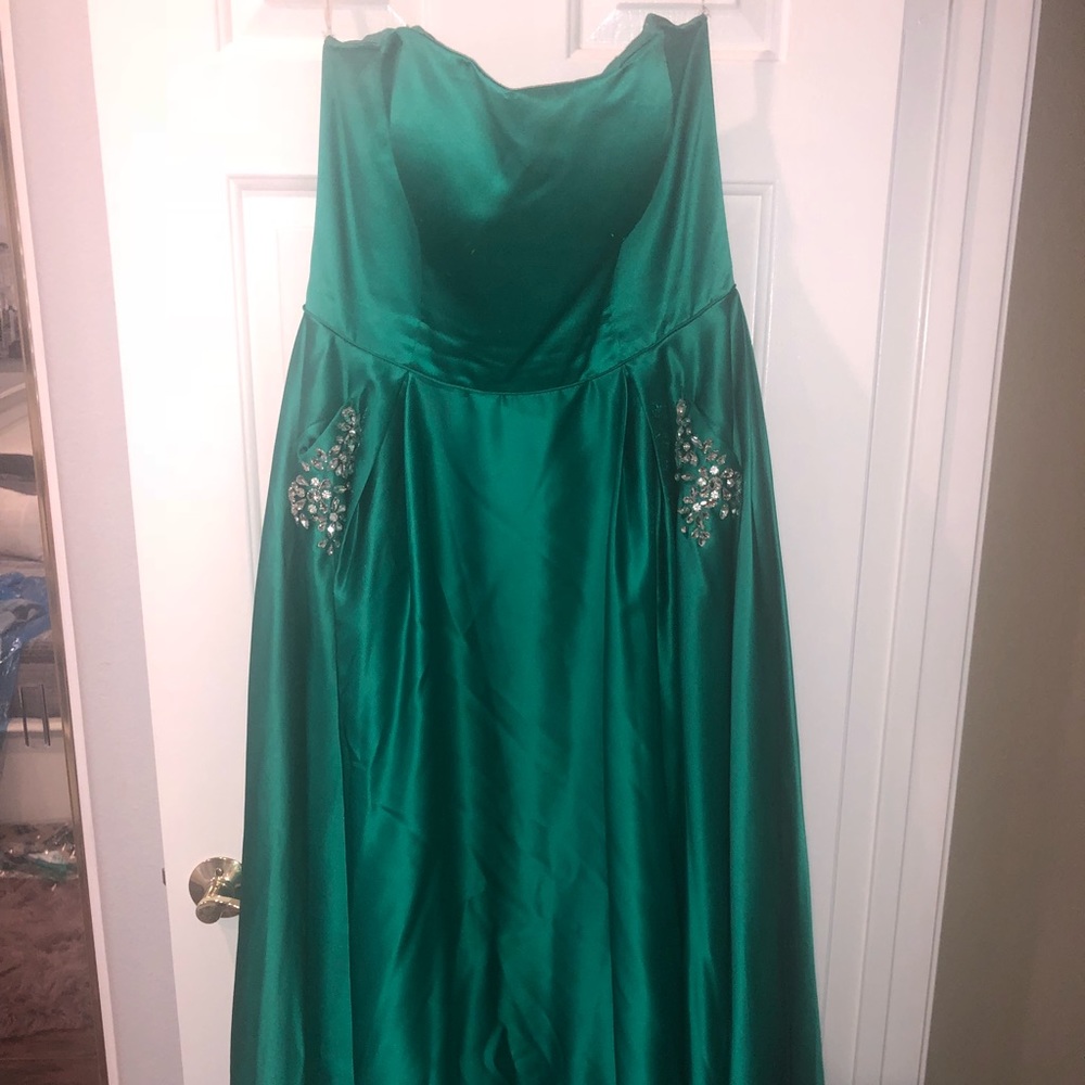 Sherri Hill ball gown